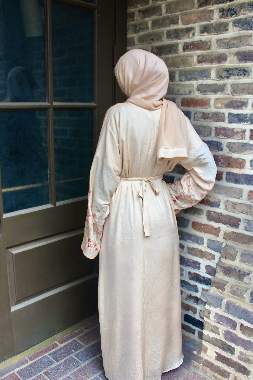 Light Beige Abaya