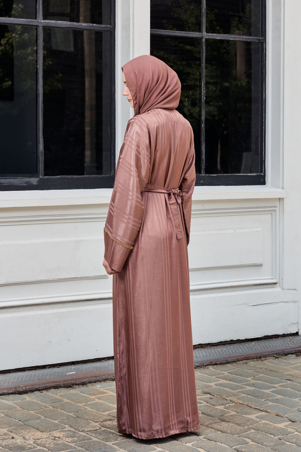 Nadia Stripe Zoom Abaya