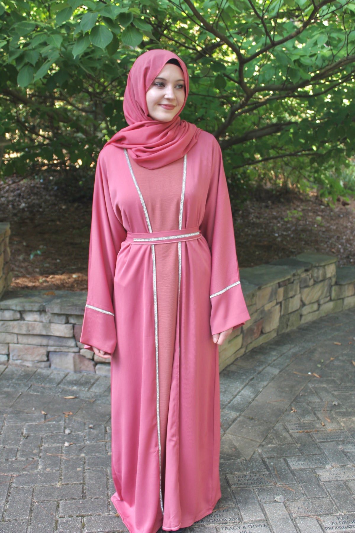 Amanda Pink Abaya